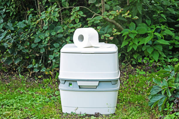 Best Porta potty delivery and setup  in Butler, OH